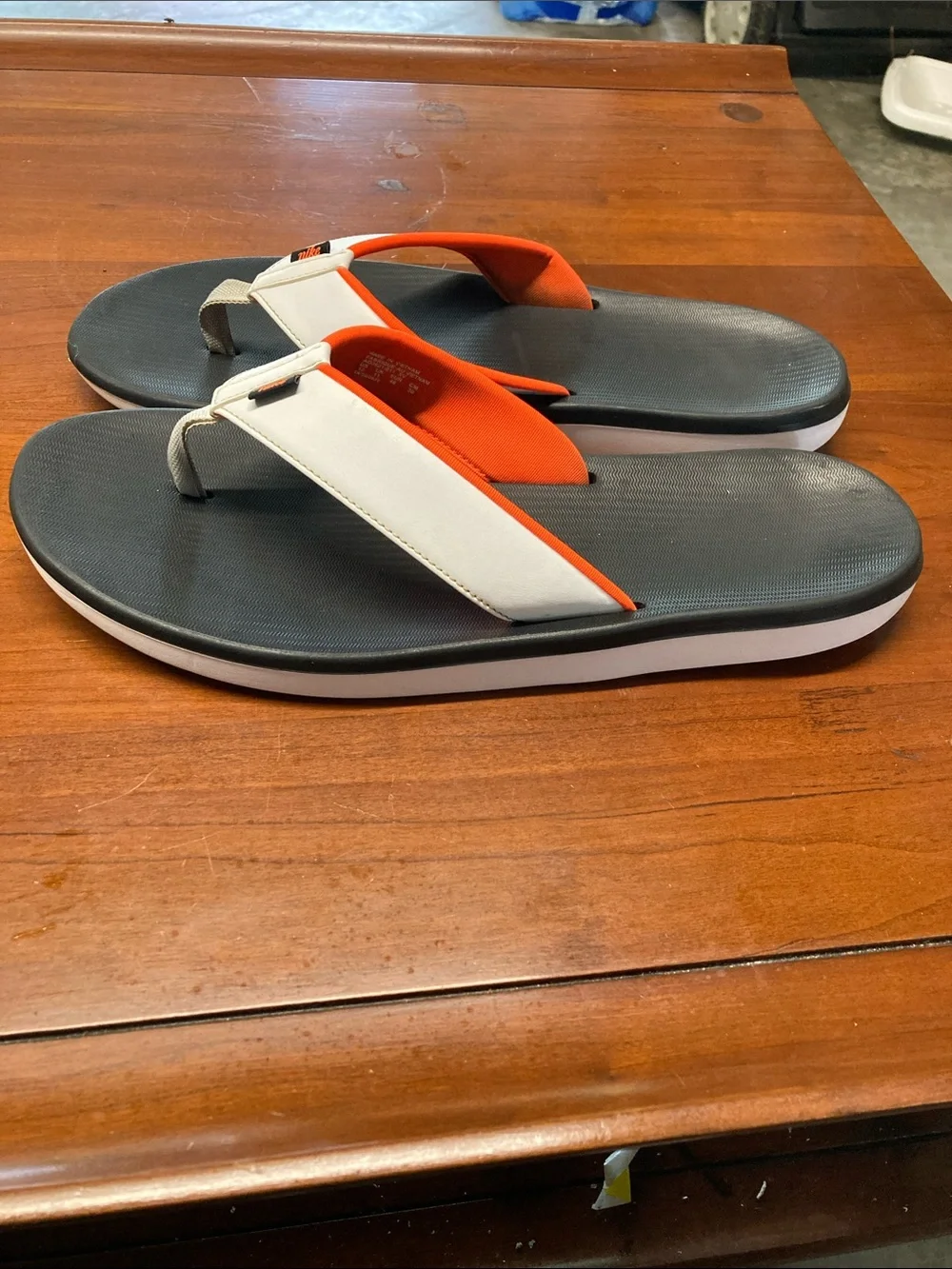 Nike Men's Thong Sandals Black White Orange Logo Slip On Size US 12 AO3621-01